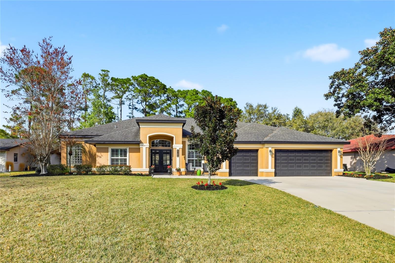 Single Family Residence in TITUSVILLE, FL - Daniel Dourado