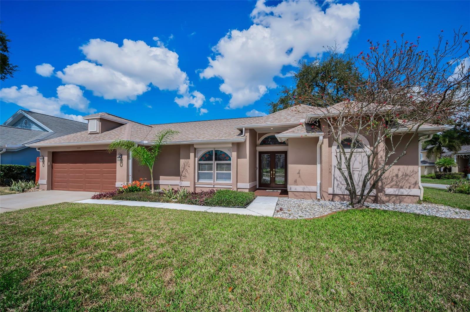 Single Family Residence in PALM HARBOR, FL - Daniel Dourado