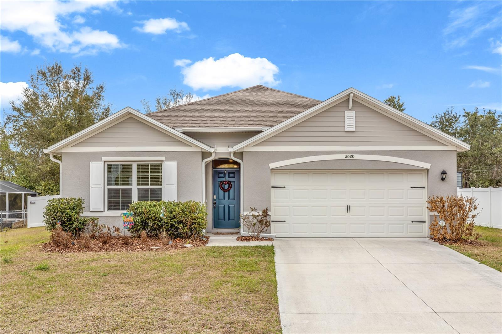 Single Family Residence em DELTONA, FL - Daniel Dourado