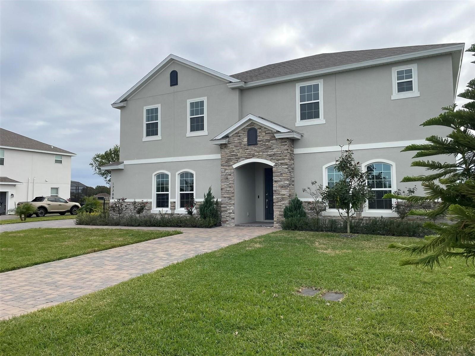 Single Family Residence in DEER ISLAND, FL - Daniel Dourado