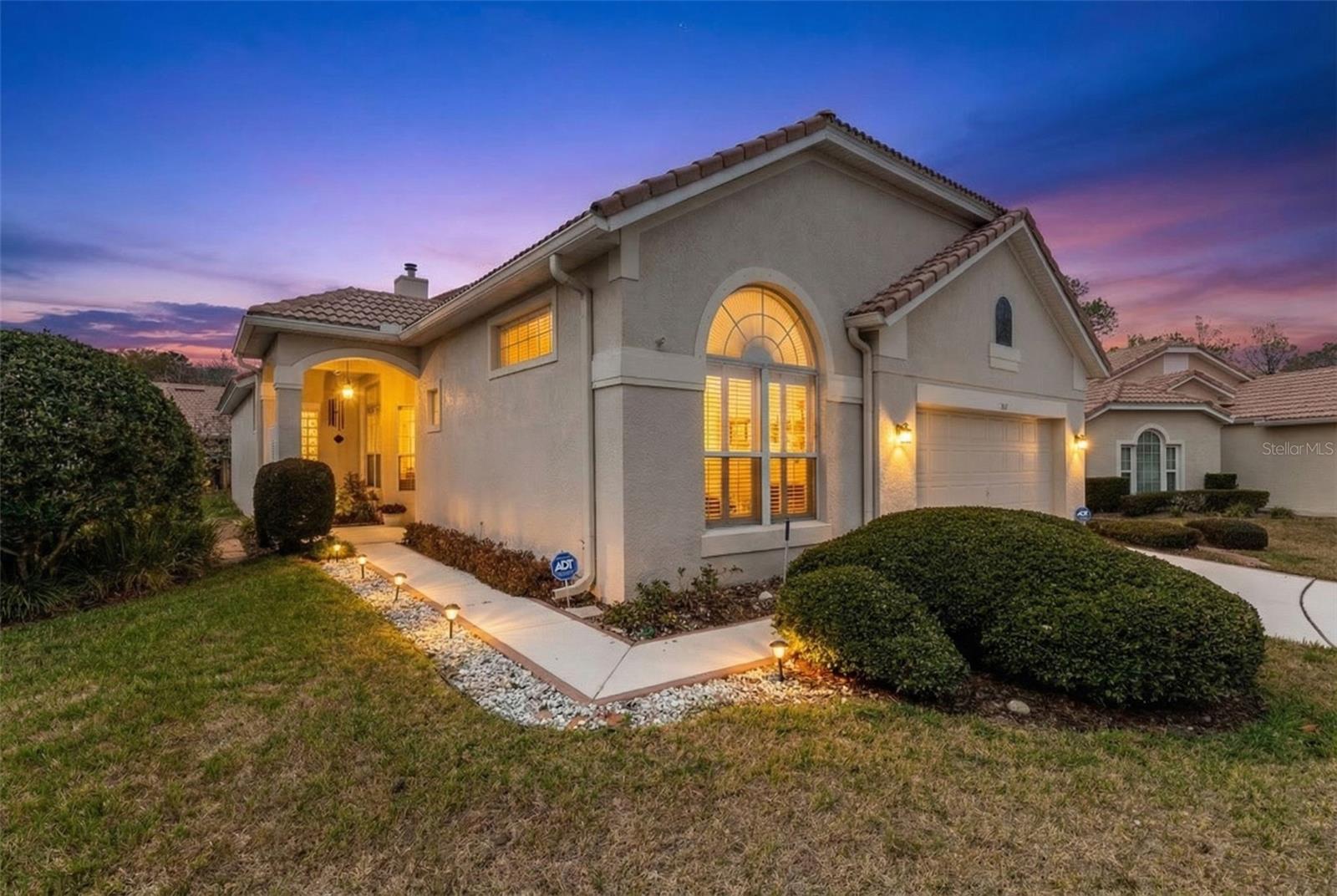 Single Family Residence em WINTER SPRINGS, FL - Daniel Dourado