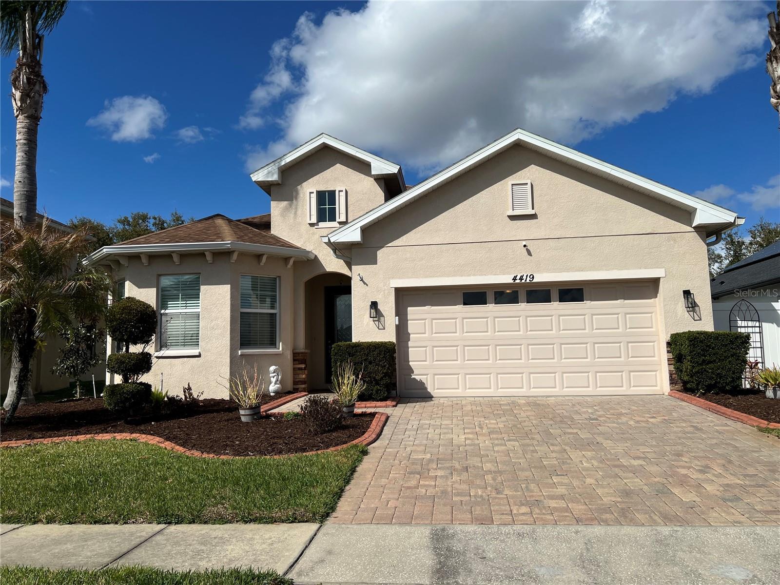 Single Family Residence in KISSIMMEE, FL - Daniel Dourado