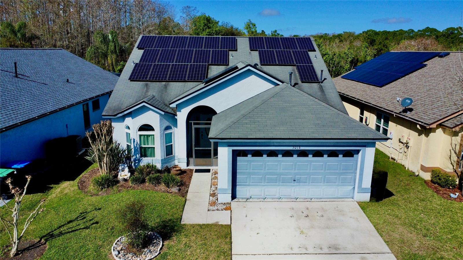 Single Family Residence in ORLANDO, FL - Daniel Dourado