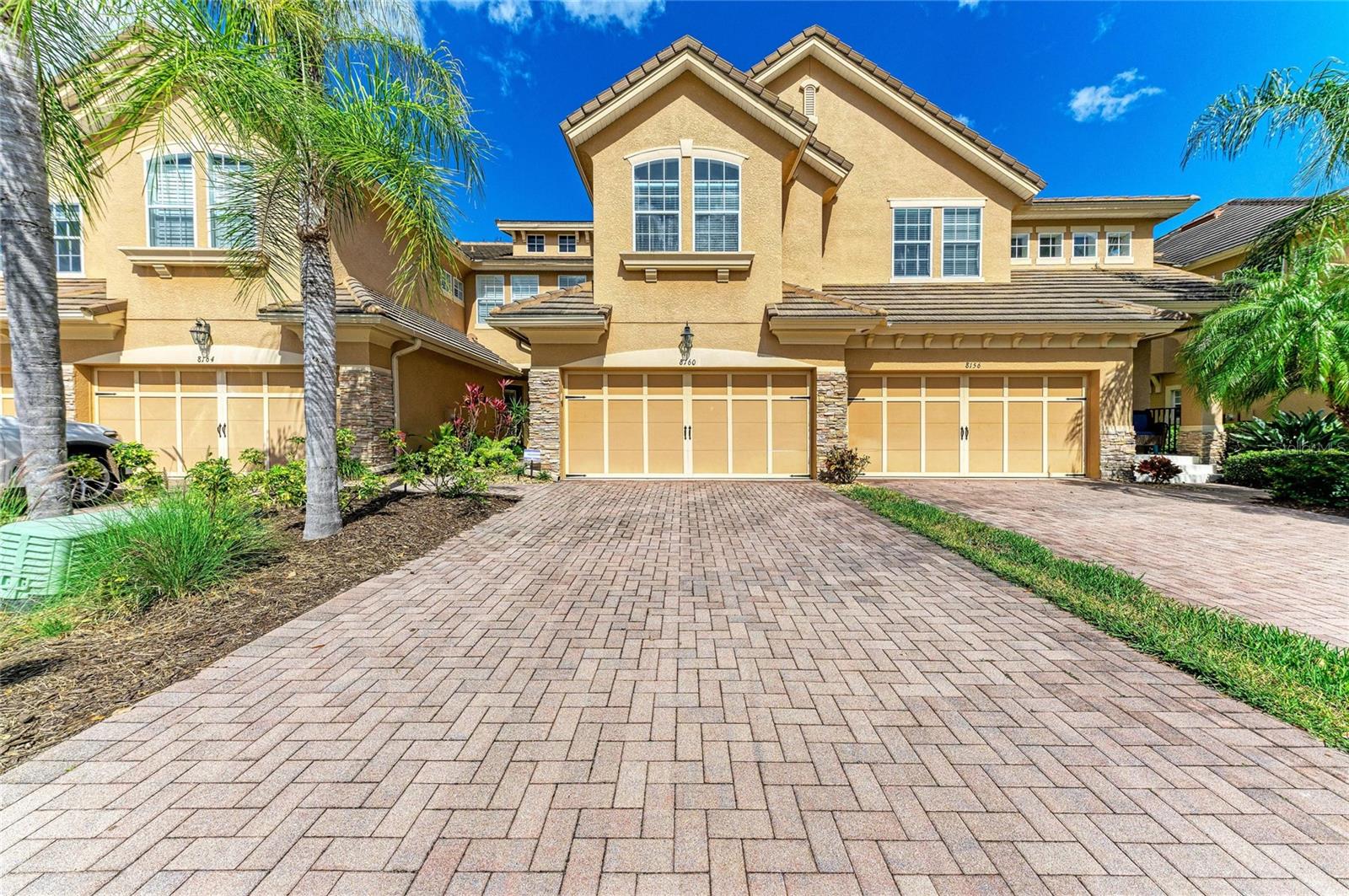 Townhouse in SARASOTA, FL - Daniel Dourado