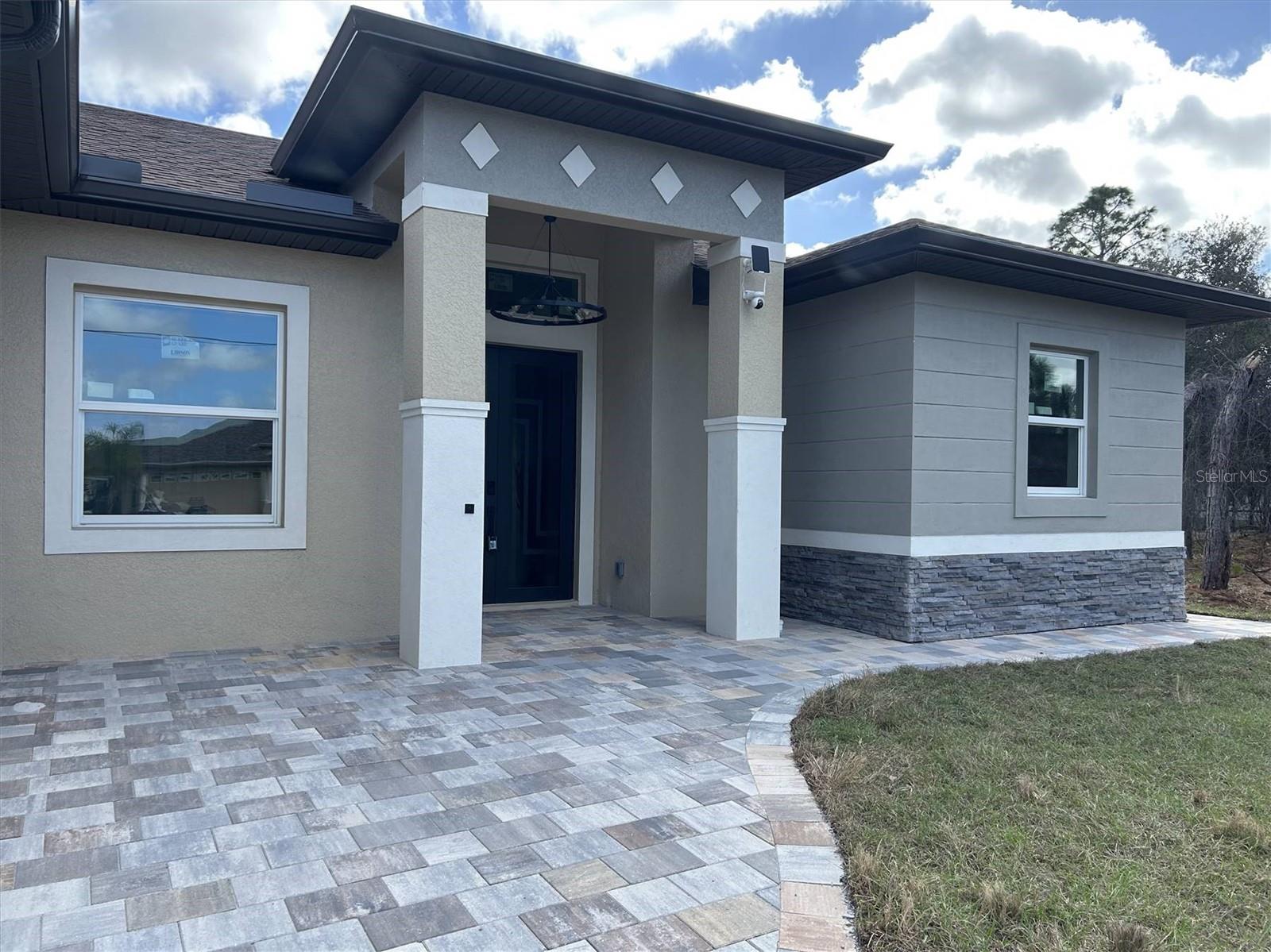 Single Family Residence em NORTH PORT, FL - Daniel Dourado