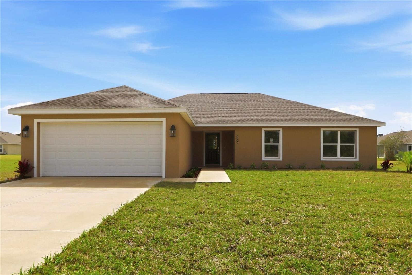 Single Family Residence in SEBRING, FL - Daniel Dourado