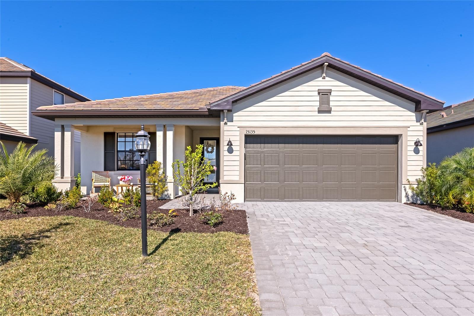 Single Family Residence em BRADENTON, FL - Daniel Dourado