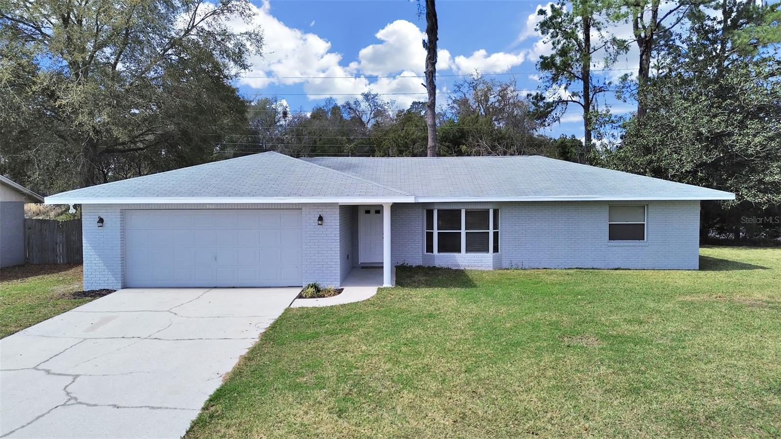Single Family Residence in INVERNESS, FL - Daniel Dourado