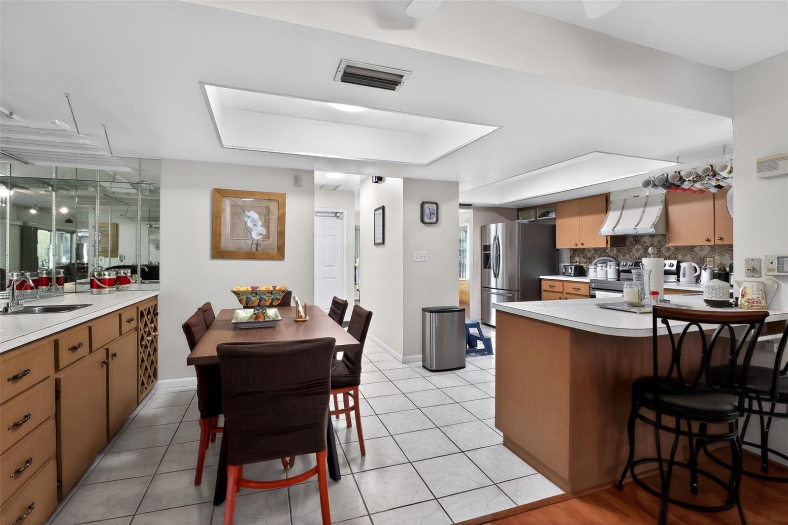 Single Family Residence in LEHIGH ACRES, FL - Daniel Dourado