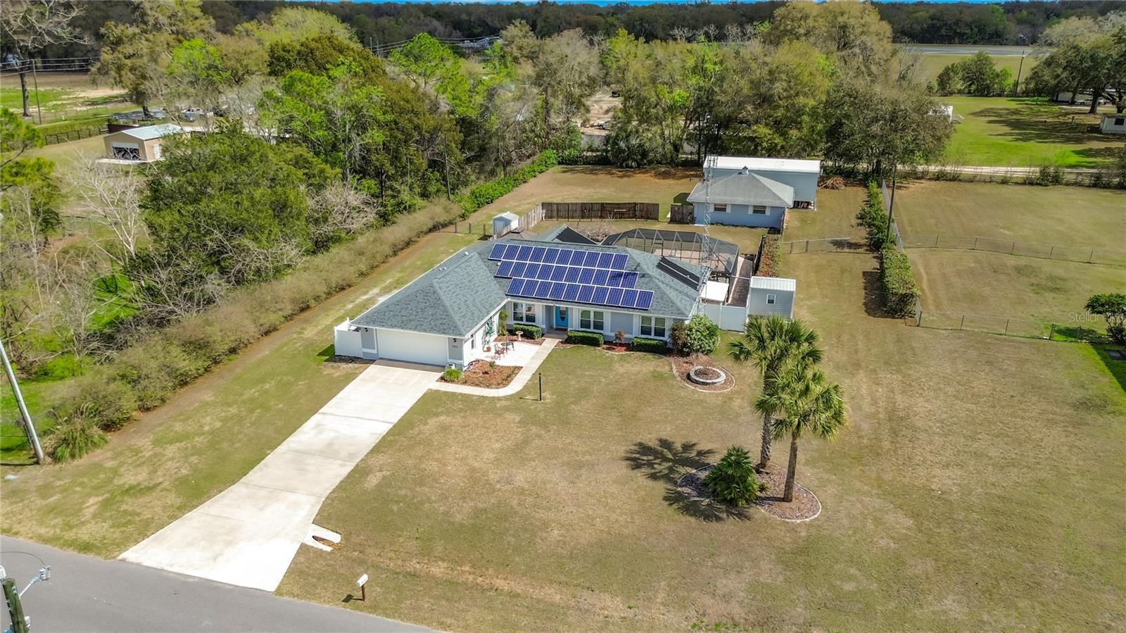 Single Family Residence in OCALA, FL - Daniel Dourado