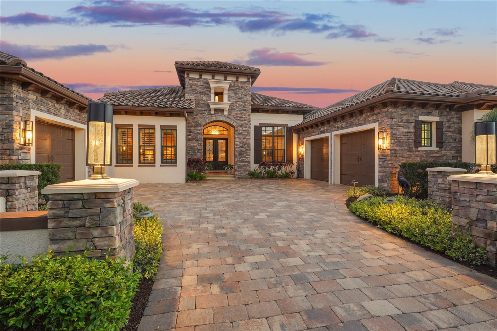 Single Family Residence em BRADENTON, FL - Daniel Dourado