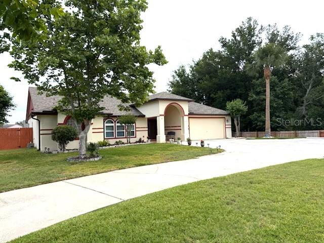 Single Family Residence em OCOEE, FL - Daniel Dourado