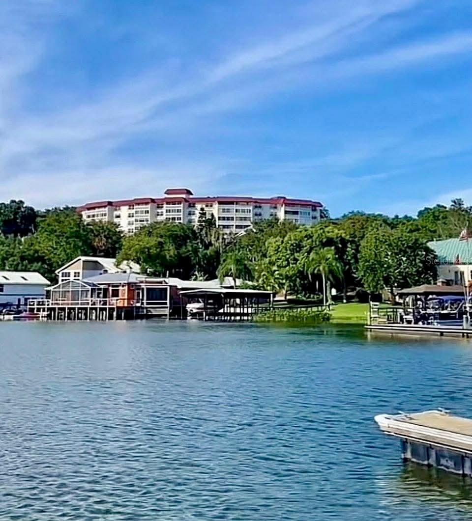Condominium in MOUNT DORA, FL - Daniel Dourado