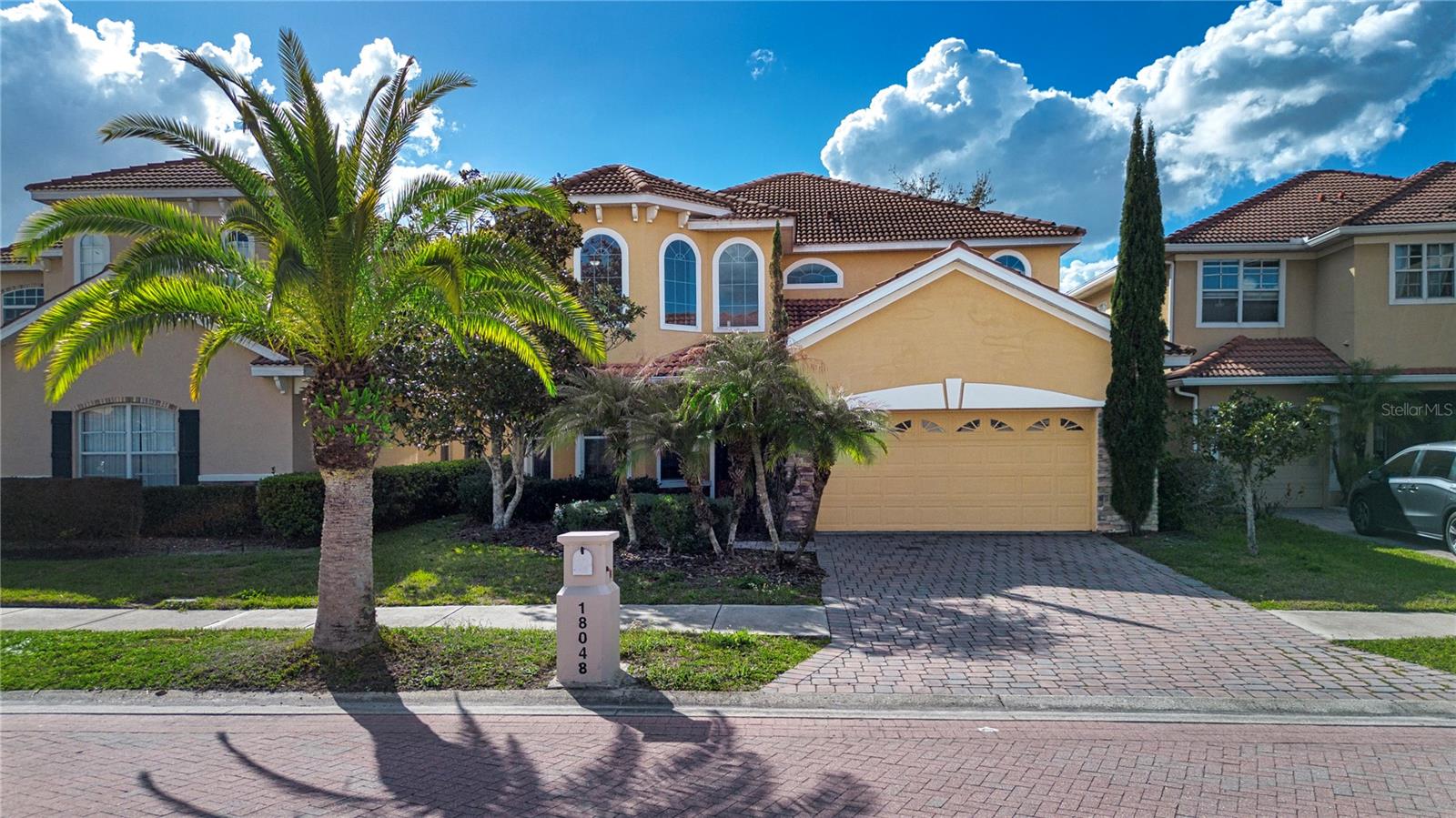 Single Family Residence in TAMPA, FL - Daniel Dourado