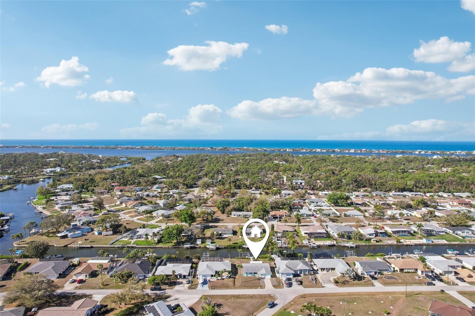 Single Family Residence em ENGLEWOOD, FL - Daniel Dourado