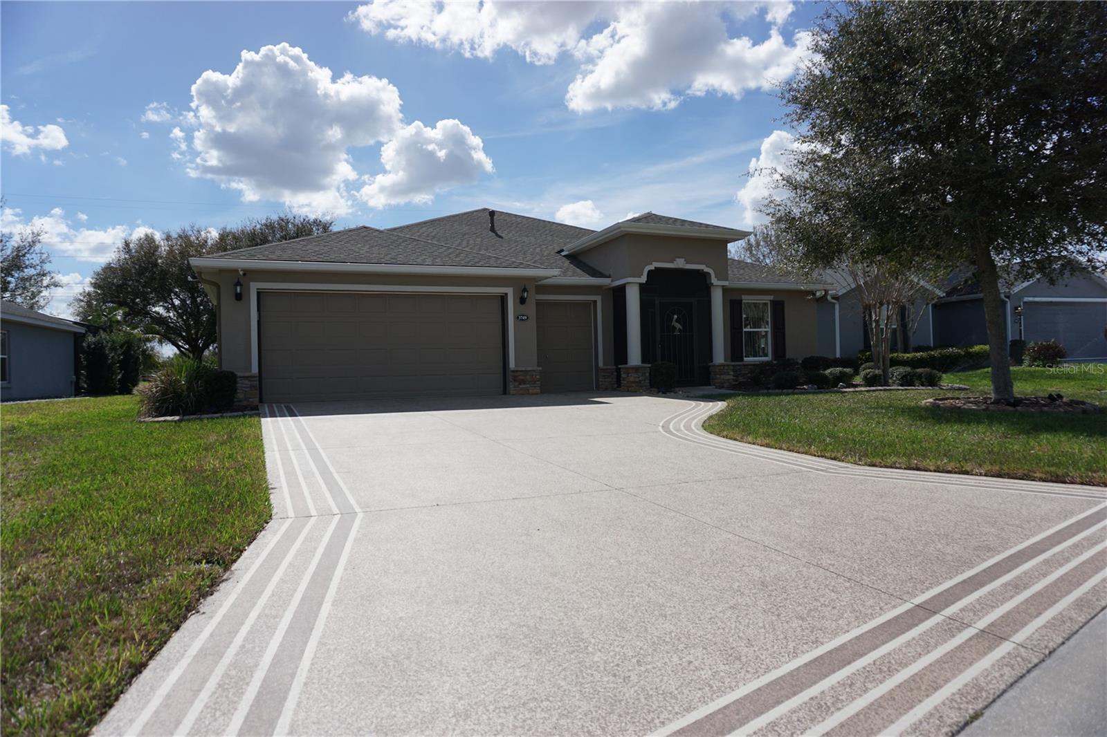 Single Family Residence em LEESBURG, FL - Daniel Dourado