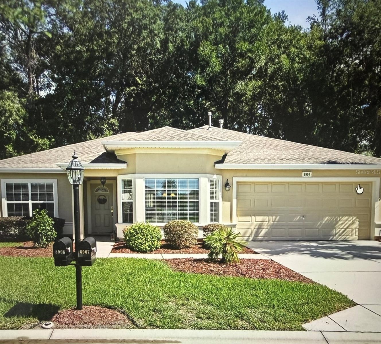 Single Family Residence em SUMMERFIELD, FL - Daniel Dourado