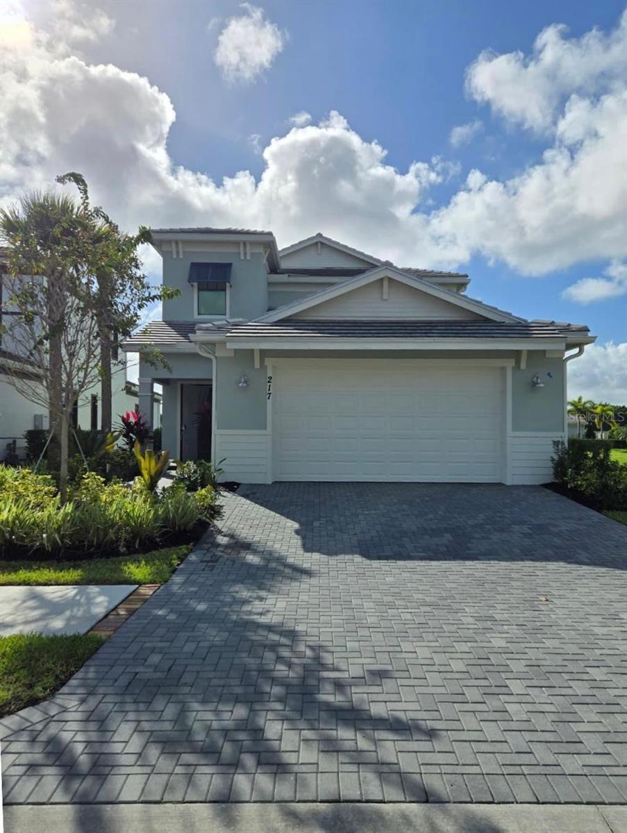 Single Family Residence in PORT ST LUCIE, FL - Daniel Dourado