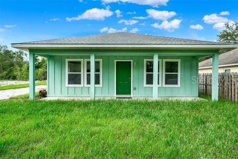 Single Family Residence em LADY LAKE, FL - Daniel Dourado