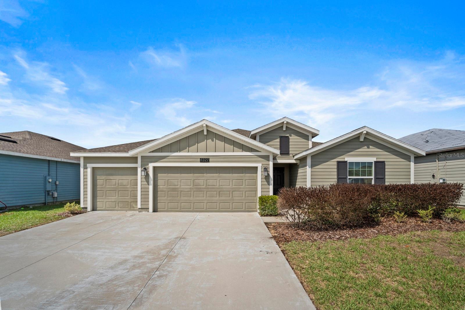 Single Family Residence in KISSIMMEE, FL - Daniel Dourado