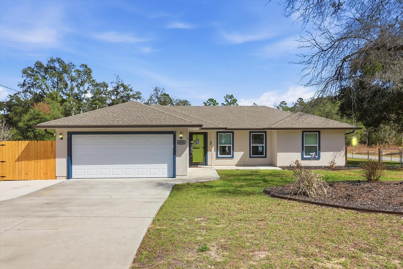 Single Family Residence em DUNNELLON, FL - Daniel Dourado