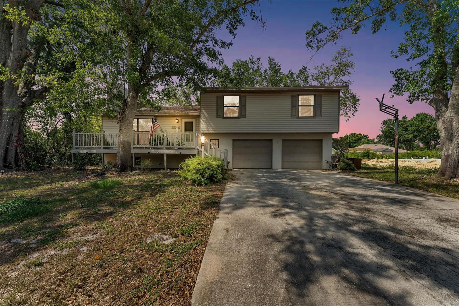 Single Family Residence in SEBRING, FL - Daniel Dourado
