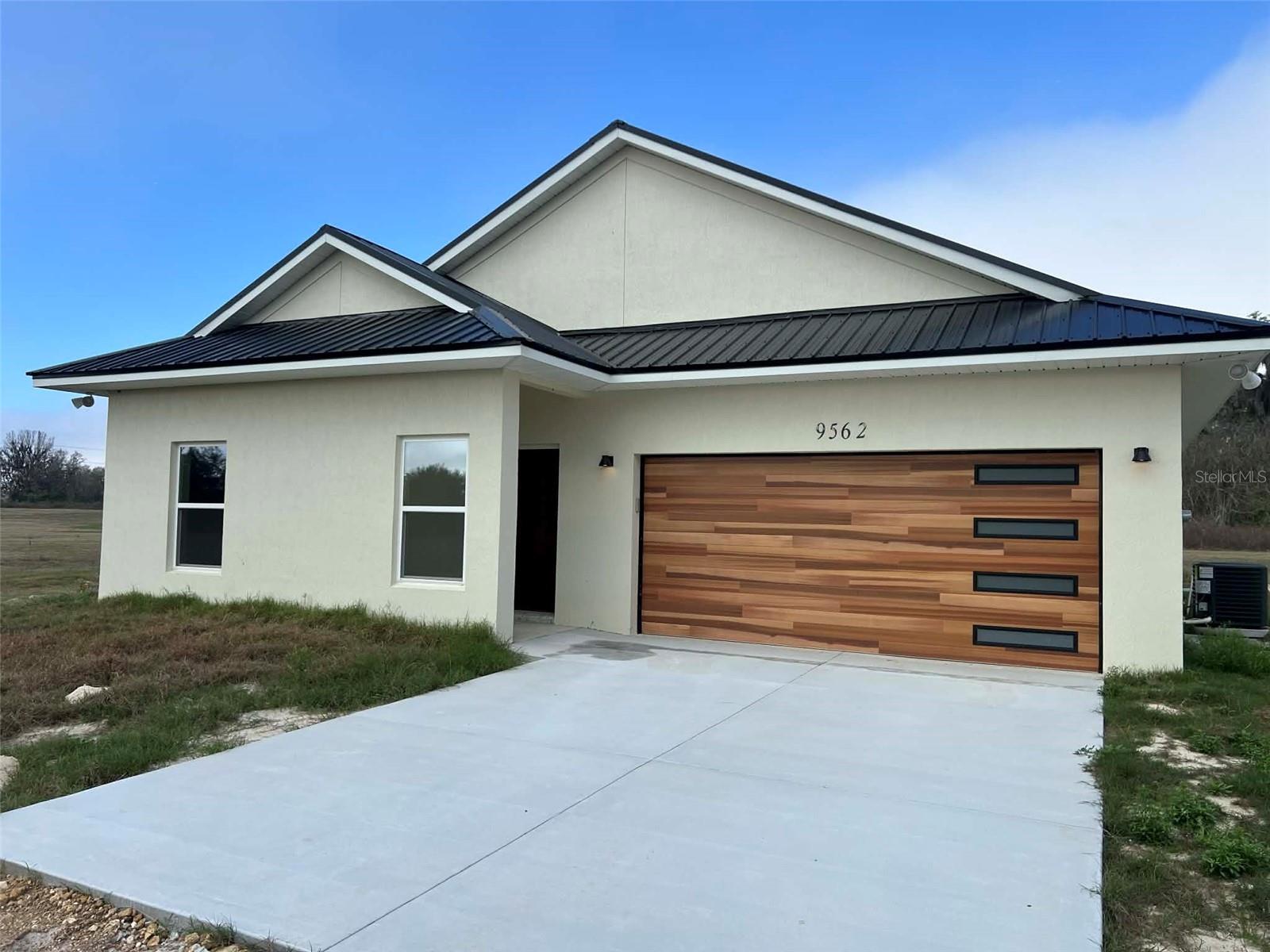 Single Family Residence in OCALA, FL - Daniel Dourado