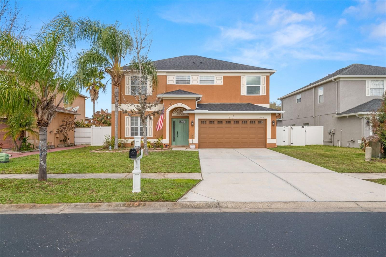 Single Family Residence em WESLEY CHAPEL, FL - Daniel Dourado