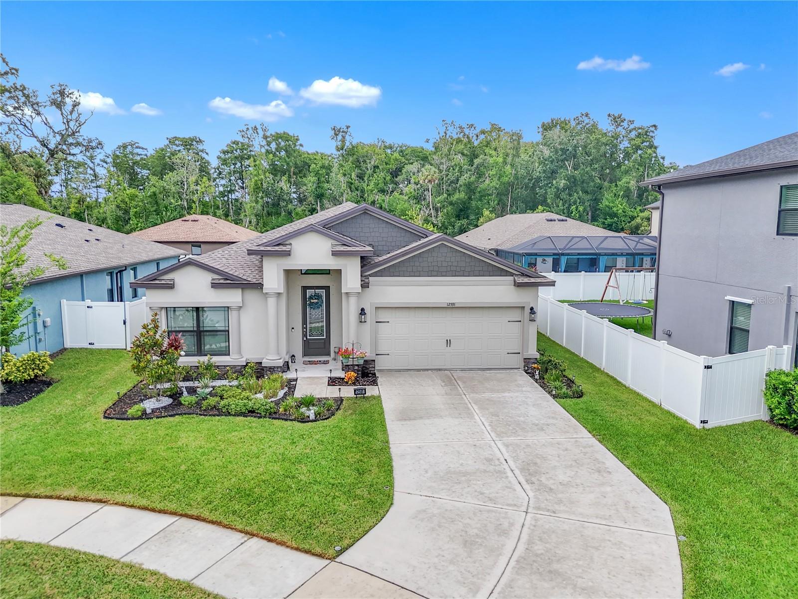 Single Family Residence em NEW PORT RICHEY, FL - Daniel Dourado