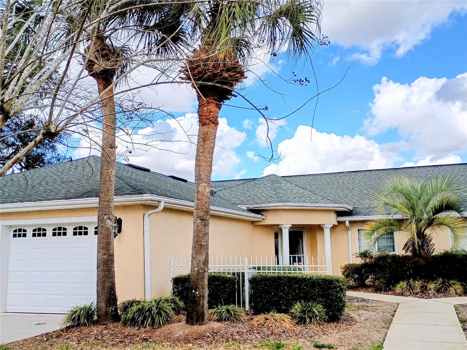 Single Family Residence in DUNNELLON, FL - Daniel Dourado