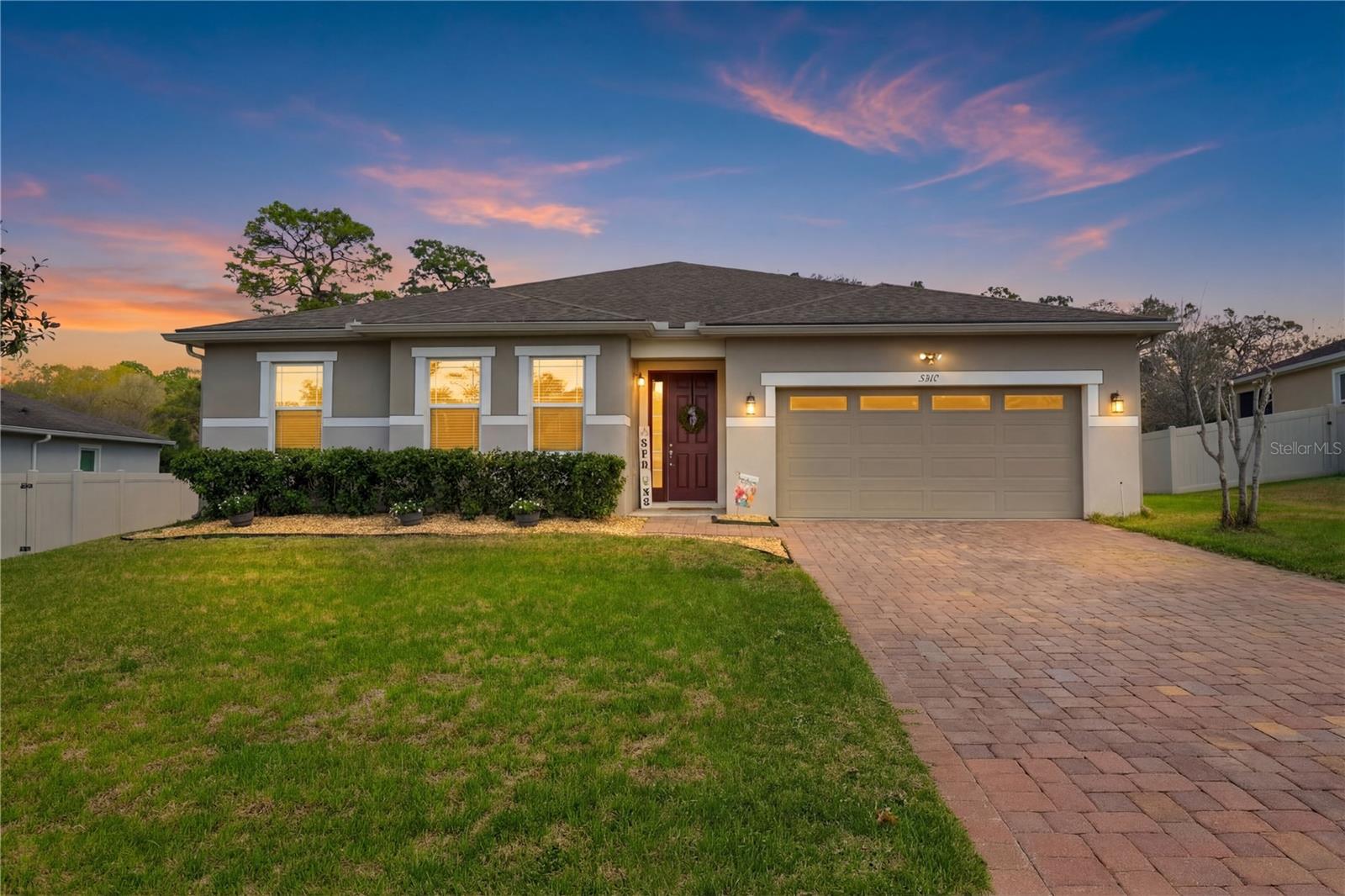 Single Family Residence em DELAND, FL - Daniel Dourado