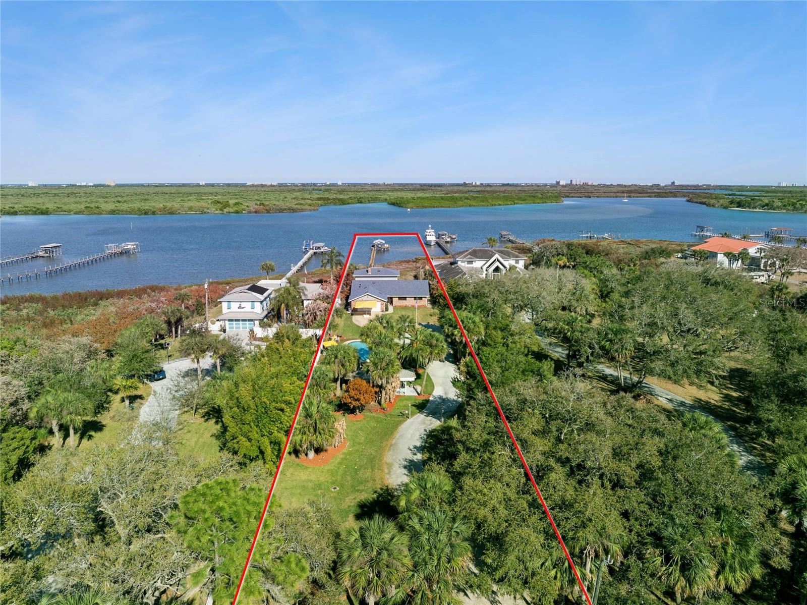 Single Family Residence em NEW SMYRNA BEACH, FL - Daniel Dourado