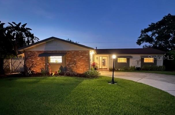 Single Family Residence em WINTER PARK, FL - Daniel Dourado