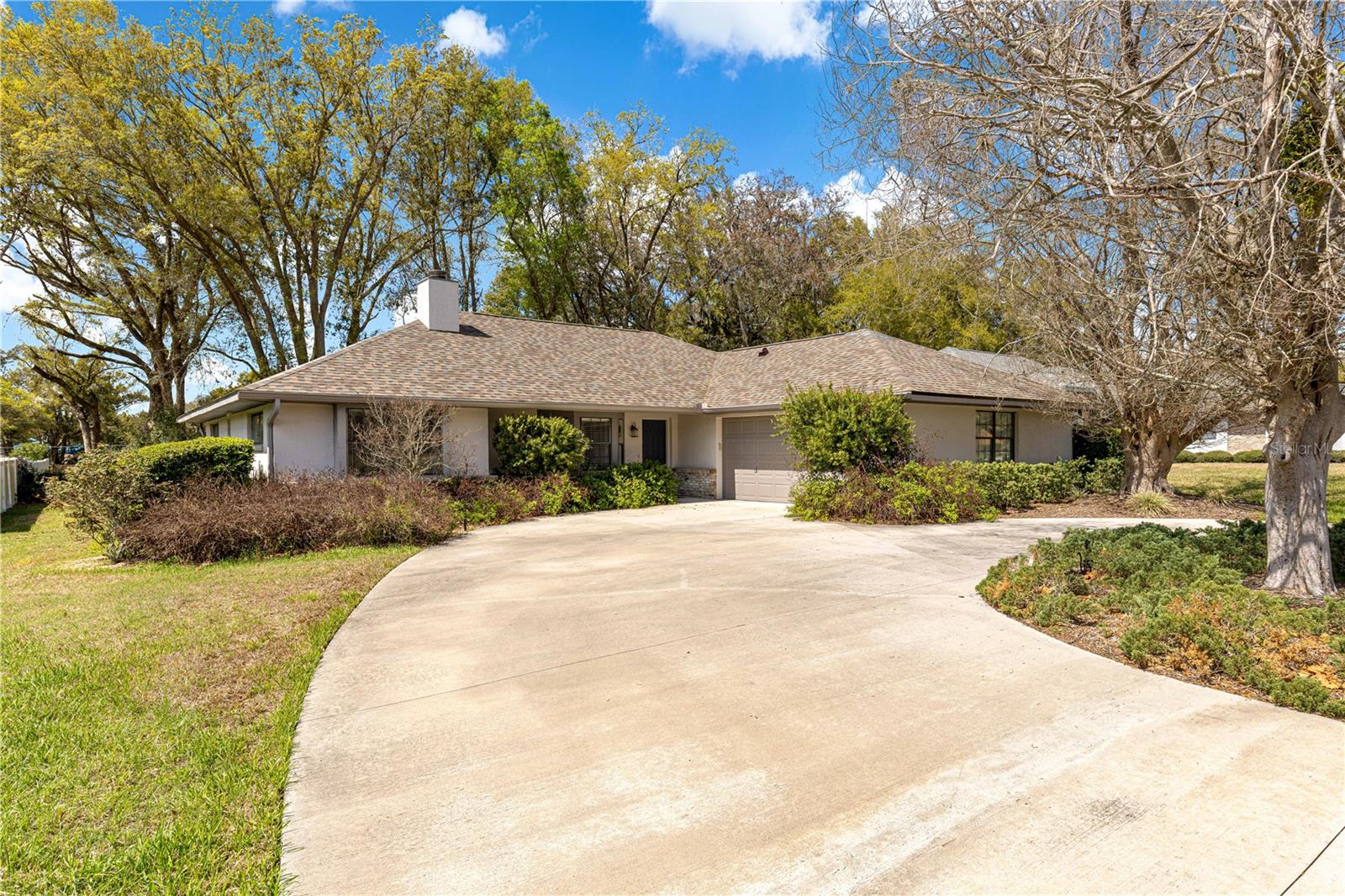 Single Family Residence in OCALA, FL - Daniel Dourado