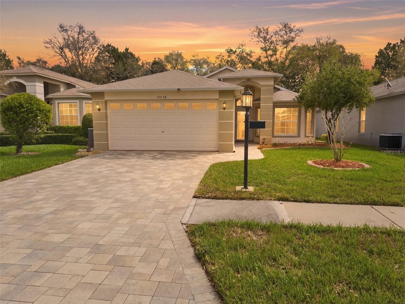 Single Family Residence in HUDSON, FL - Daniel Dourado