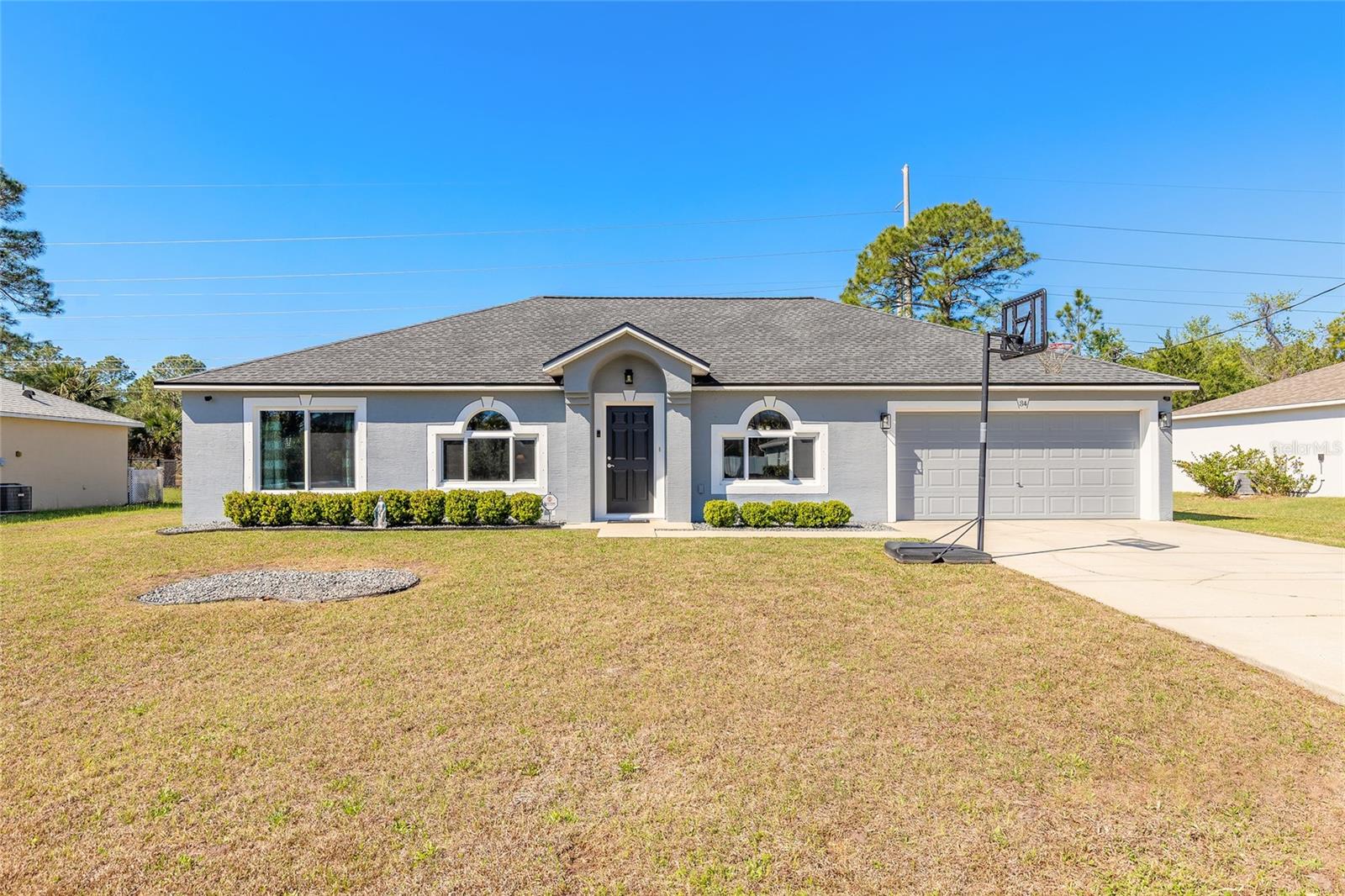 Single Family Residence in PALM COAST, FL - Daniel Dourado