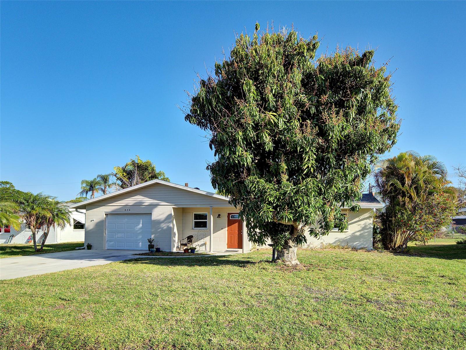 Single Family Residence em ENGLEWOOD, FL - Daniel Dourado