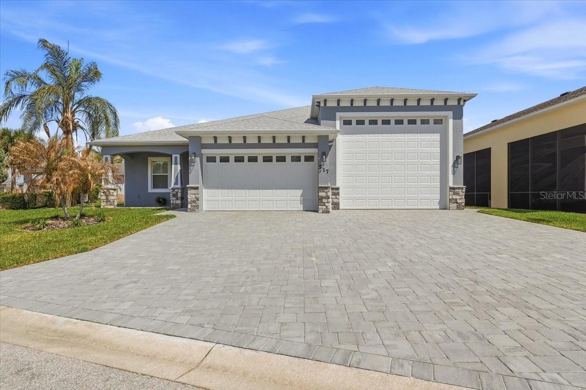 Single Family Residence em POLK CITY, FL - Daniel Dourado