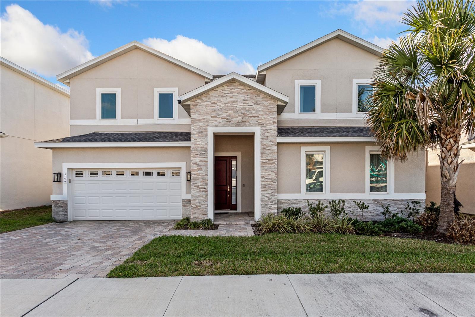 Single Family Residence in DAVENPORT, FL - Daniel Dourado