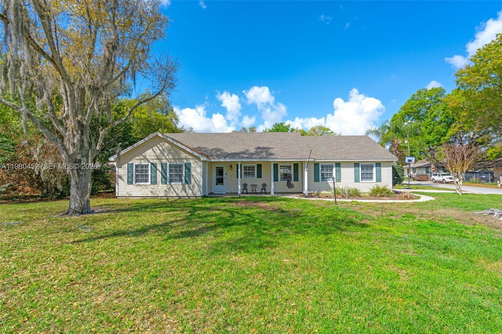 Single Family Residence em WINTER HAVEN, FL - Daniel Dourado