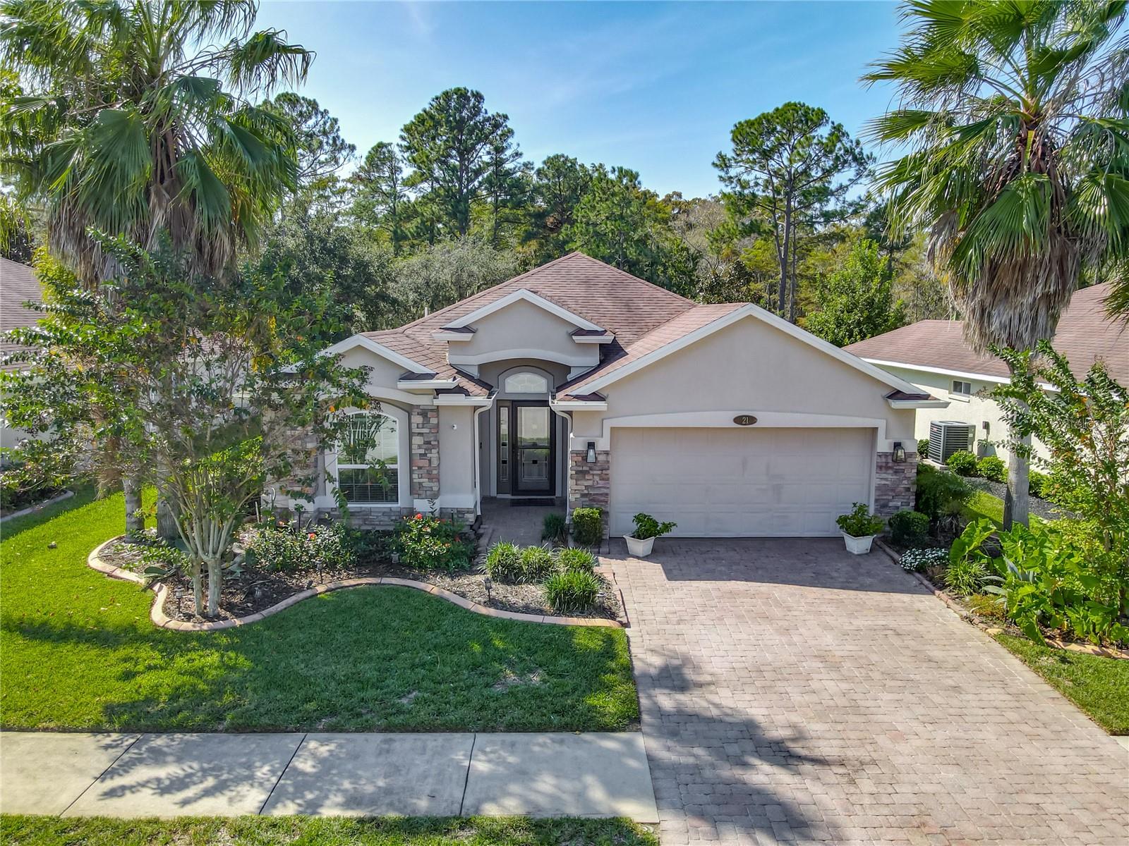 Single Family Residence in PALM COAST, FL - Daniel Dourado