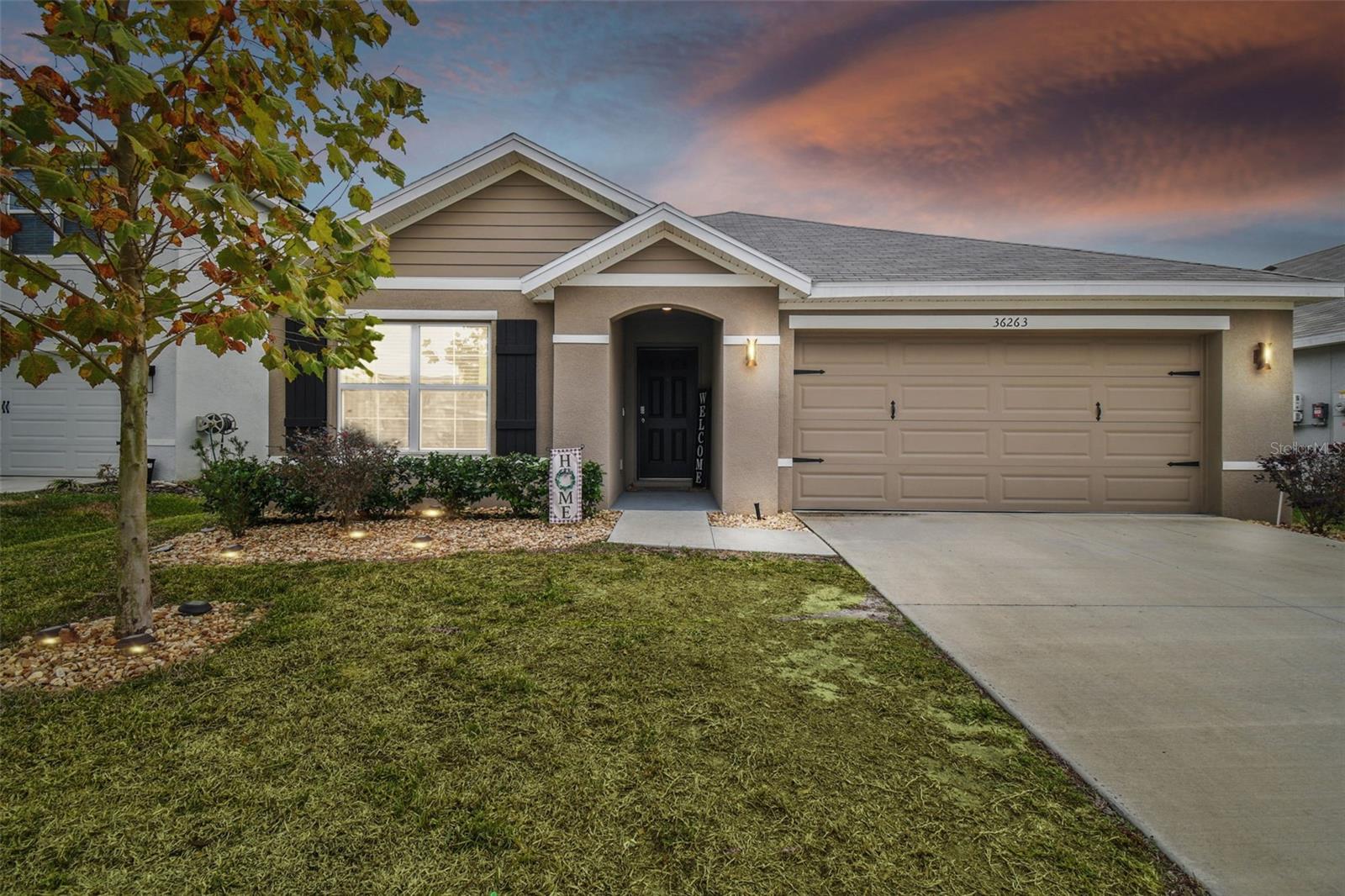 Single Family Residence in DADE CITY, FL - Daniel Dourado
