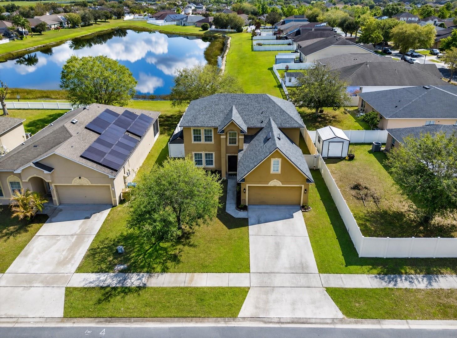 Single Family Residence in KISSIMMEE, FL - Daniel Dourado