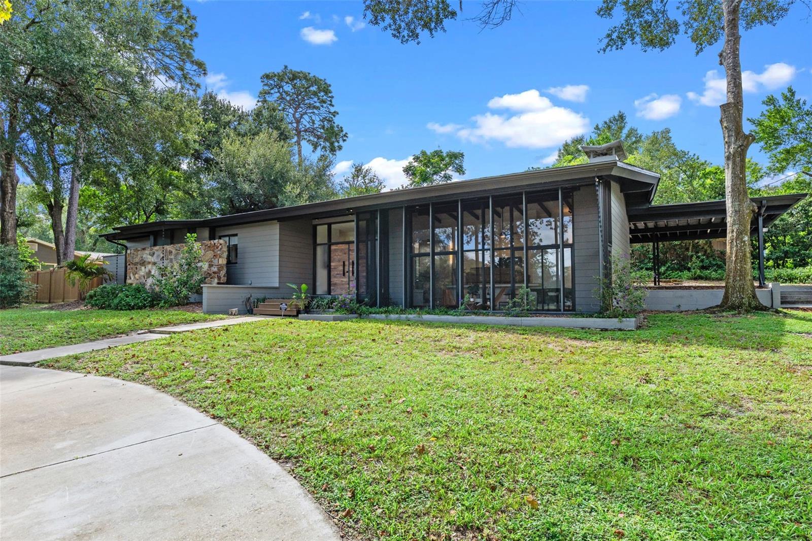 Single Family Residence em LONGWOOD, FL - Daniel Dourado