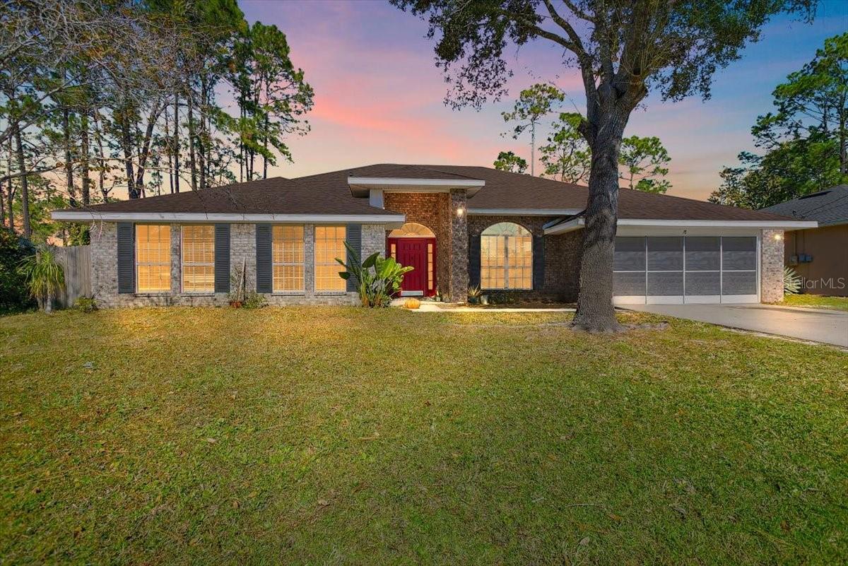 Single Family Residence in PALM COAST, FL - Daniel Dourado