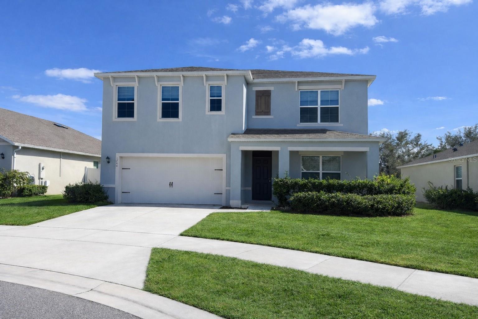 Single Family Residence in MOUNT DORA, FL - Daniel Dourado