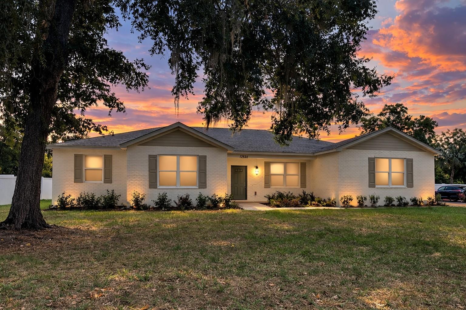 Single Family Residence in DADE CITY, FL - Daniel Dourado