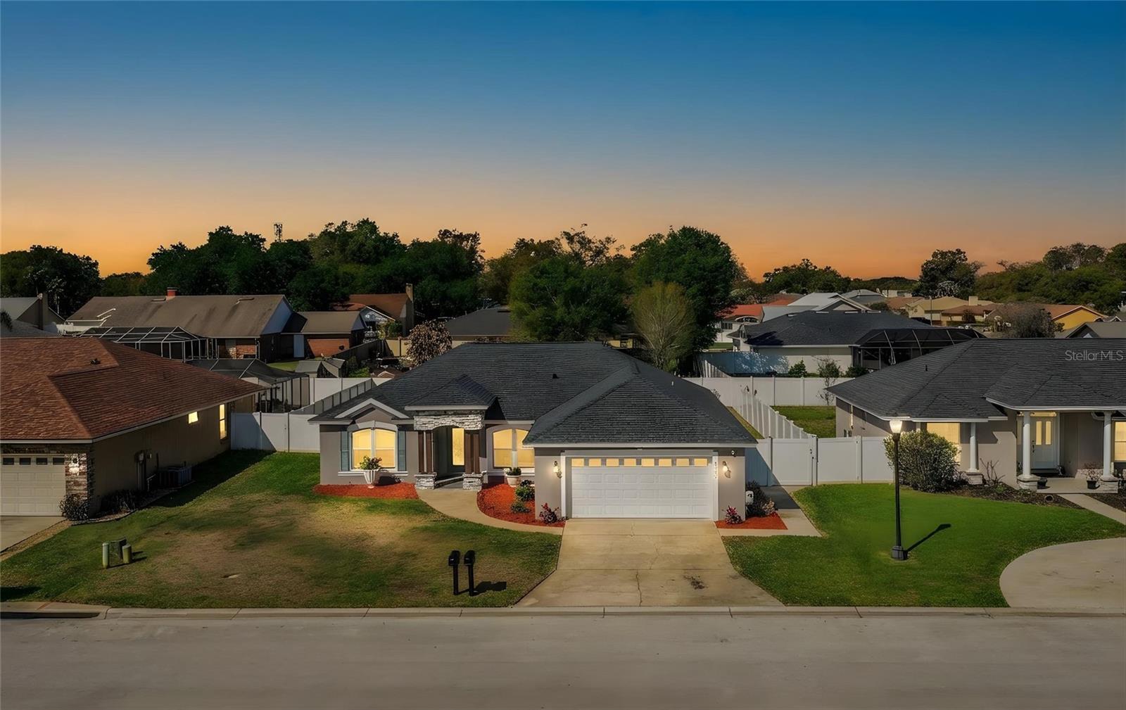 Single Family Residence in LAKELAND, FL - Daniel Dourado