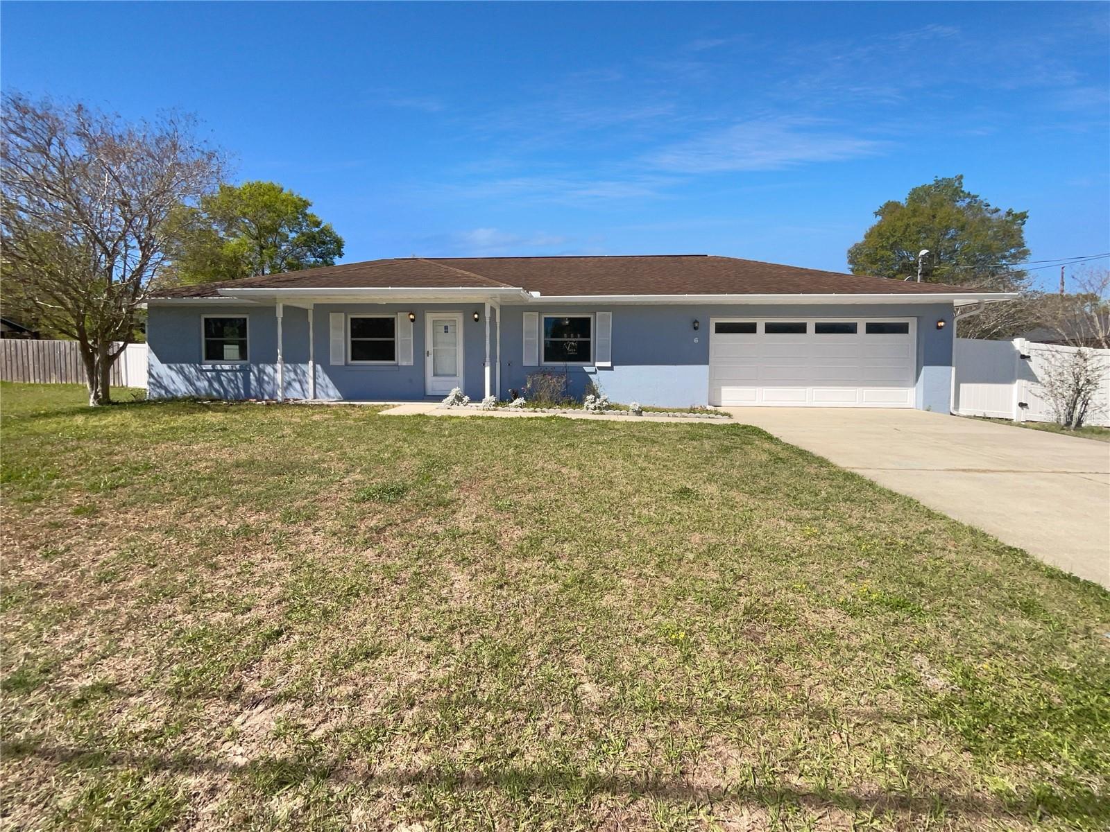 Single Family Residence in OCALA, FL - Daniel Dourado