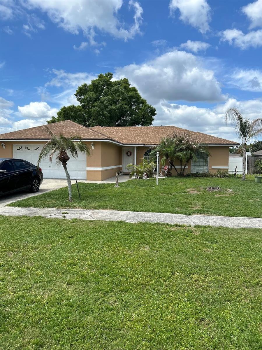 Single Family Residence in LAKELAND, FL - Daniel Dourado